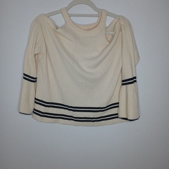 Anthropologie knitted knotted cold shoulder top size small - Picture 2 of 12